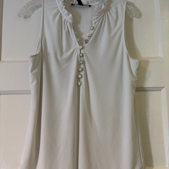WHBM WHITE MATTE KNIT SLEEVELESS TOP WITH GOLD BUTTONS REDUCED shipping - Picture 1 of 6